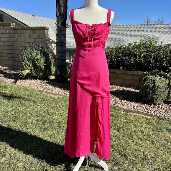 Line And Dot Brooke Midi Dress in Fuschia Pink Midi Size Small NWT - Picture 8 of 8